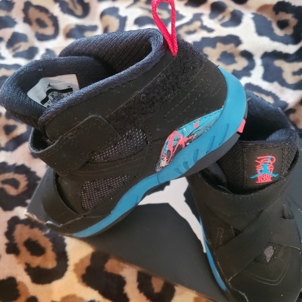 Jordan Retro 8